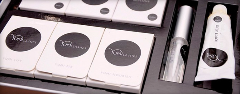 Специальные наборы Yumi Lashes.