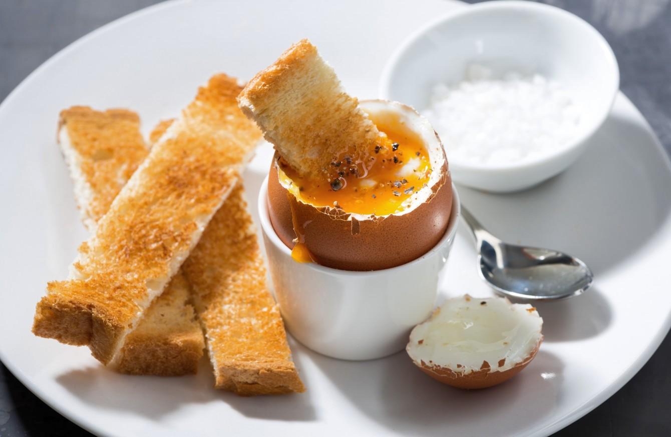 Яйцо всмятку