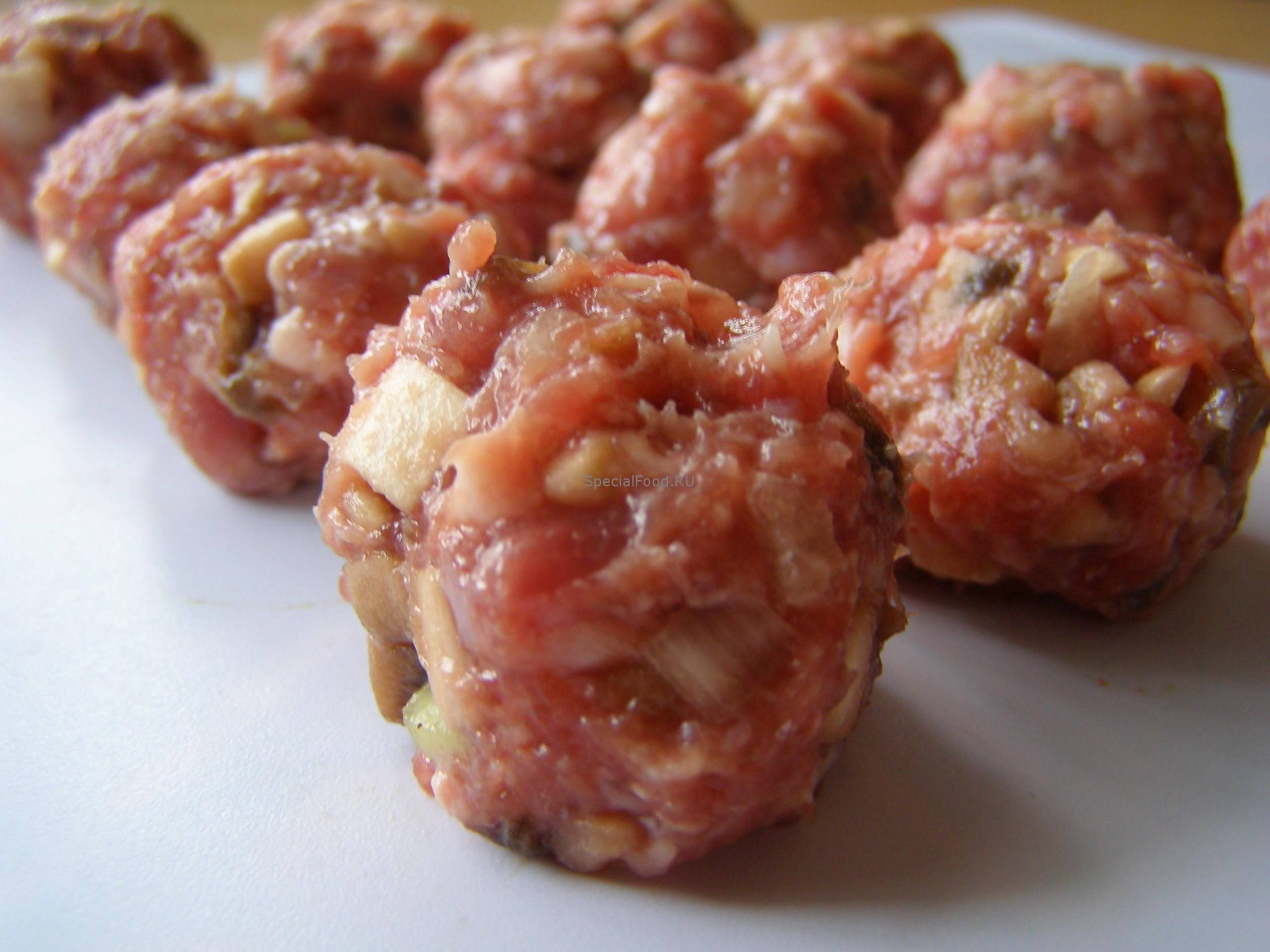 Формируем фрикадельки
