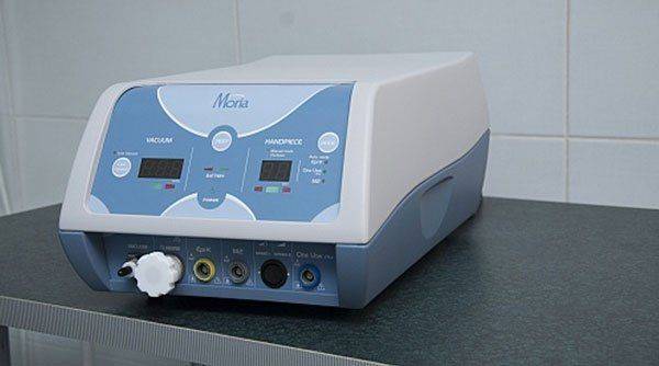 Каким может быть микрокератом Один из микрокератомов