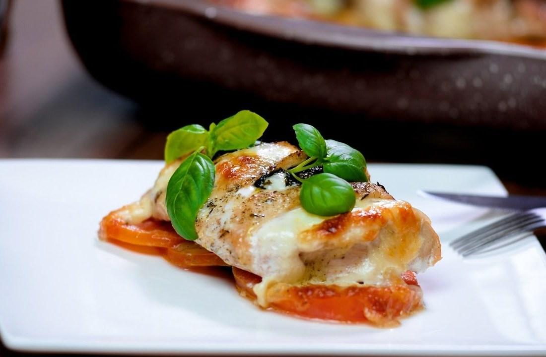 Капрезе с курицей