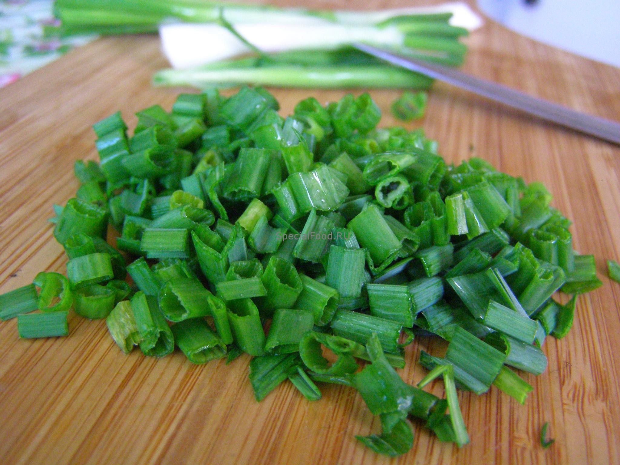 Лук зеленый