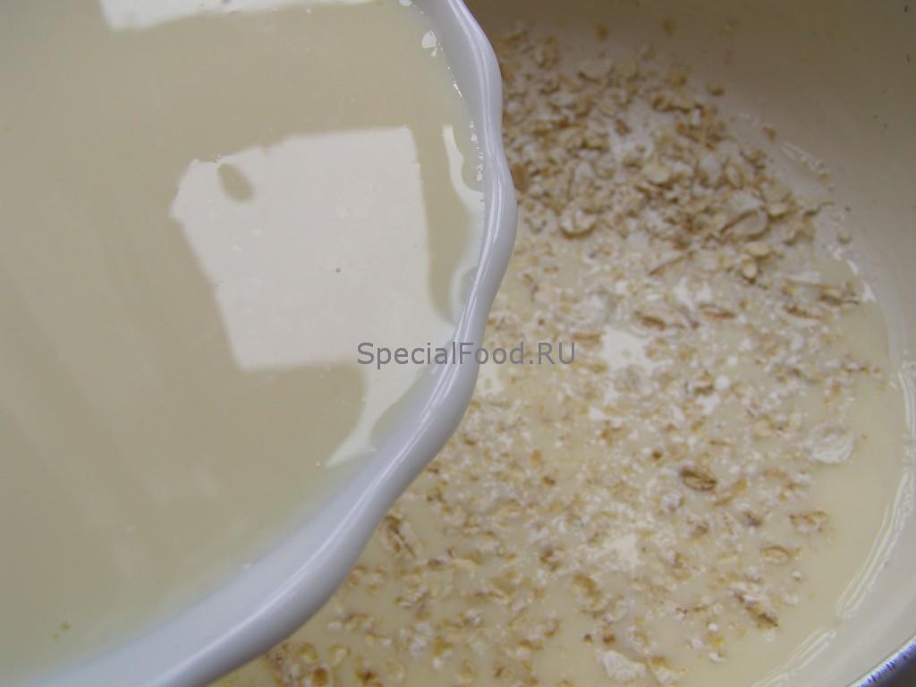 Всыпать хлопья и залить