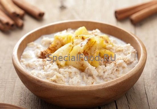 Овсянка с яблоками