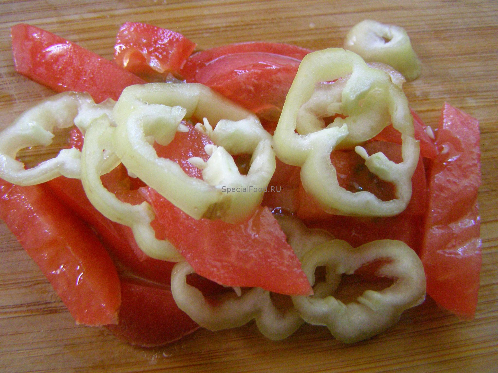 Перец и помидоры