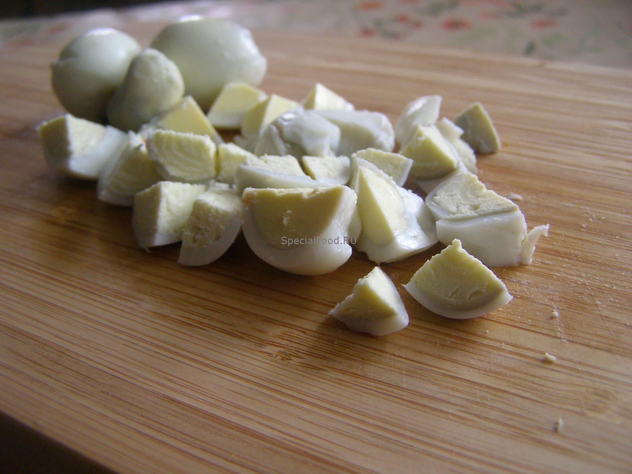 Перепелиные яйца