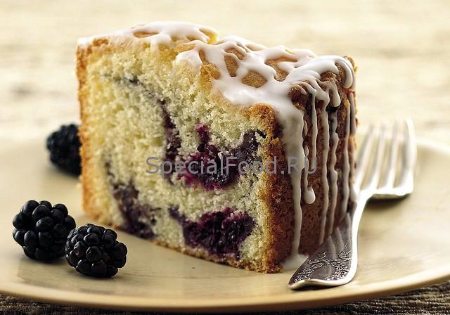 Пирог с ежевикой