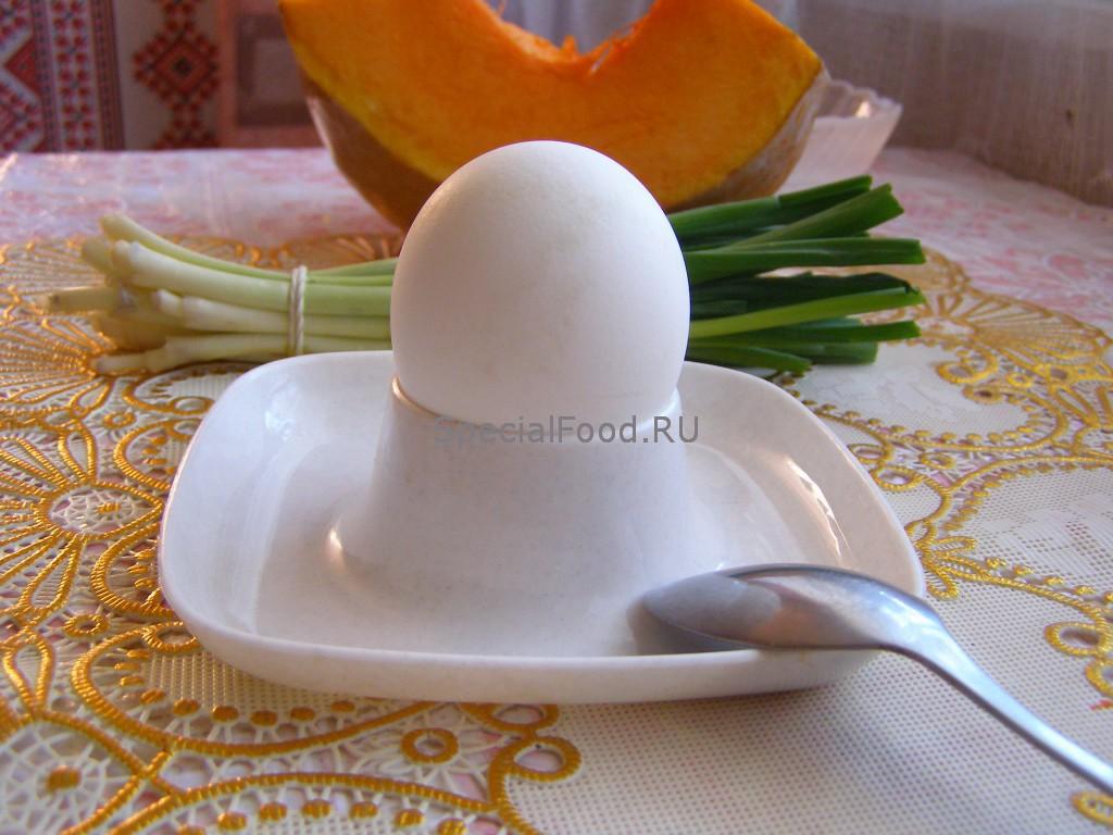 Яйцо всмятку