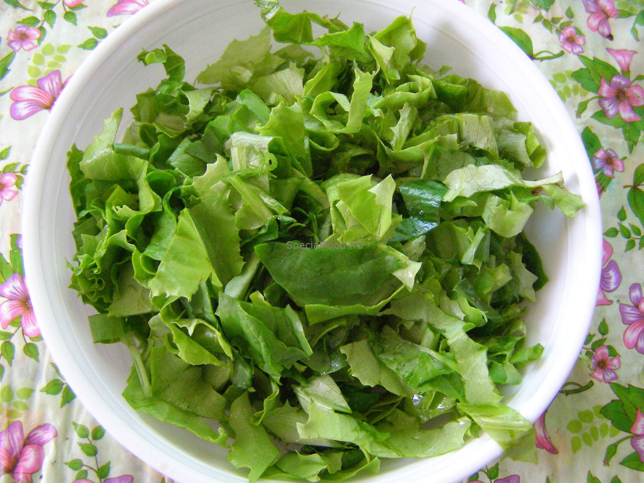 Салат листья