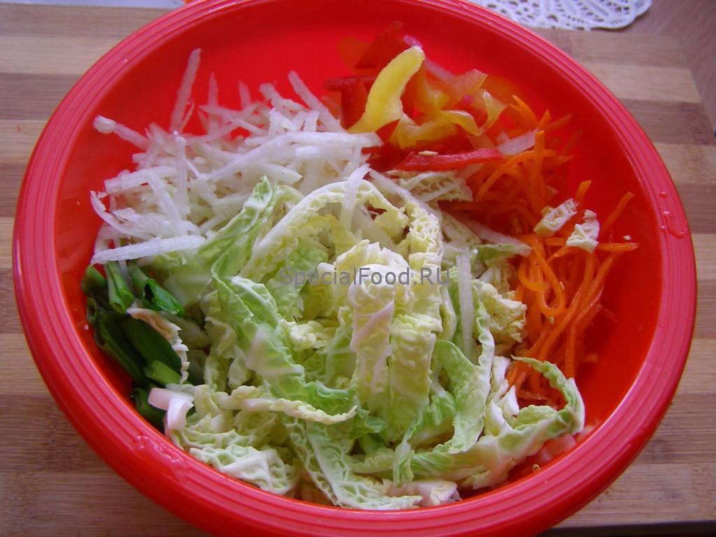 Смешиваем салат