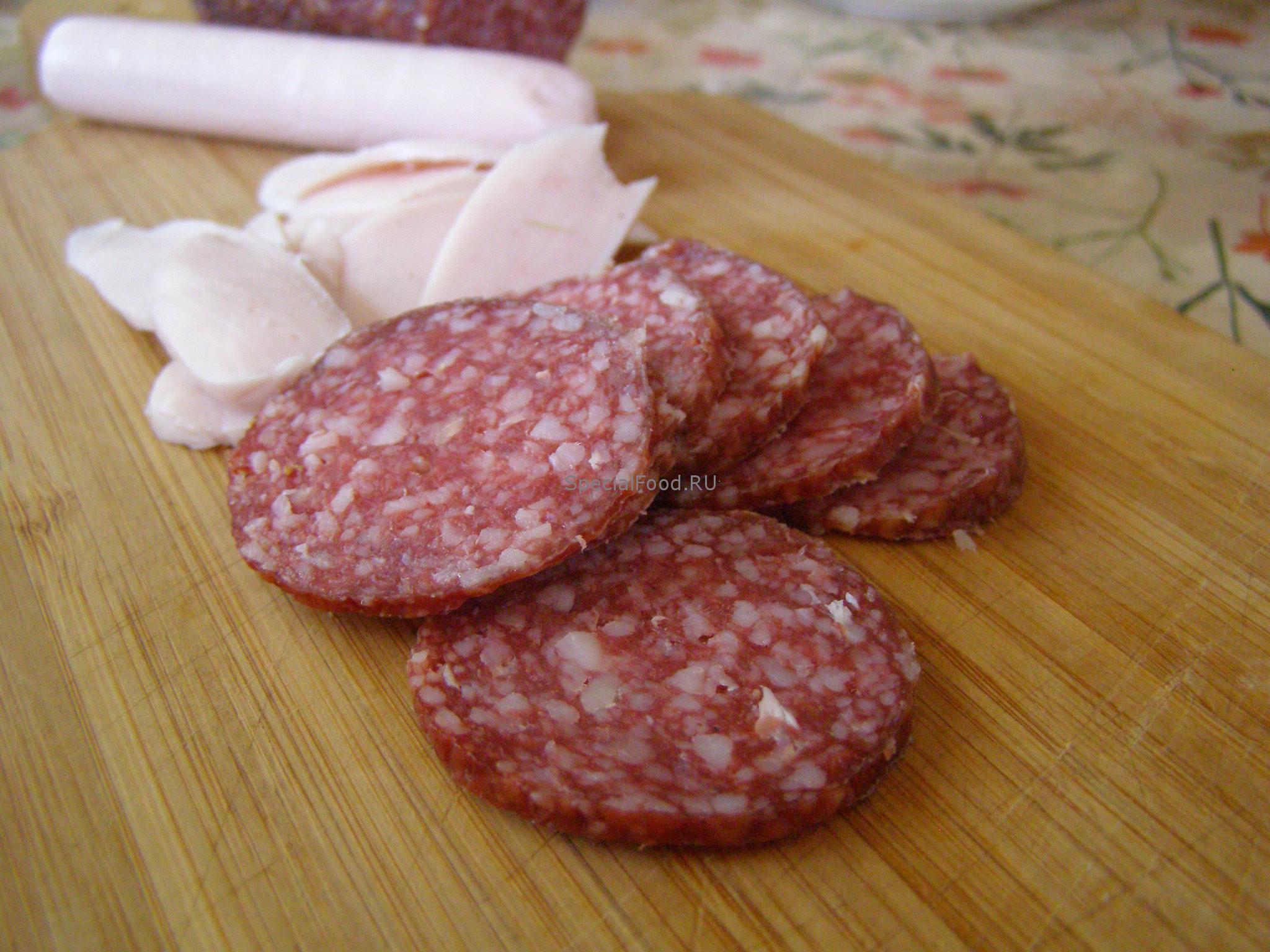 Сосиски и колбаса