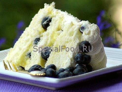 Торт с голубикой